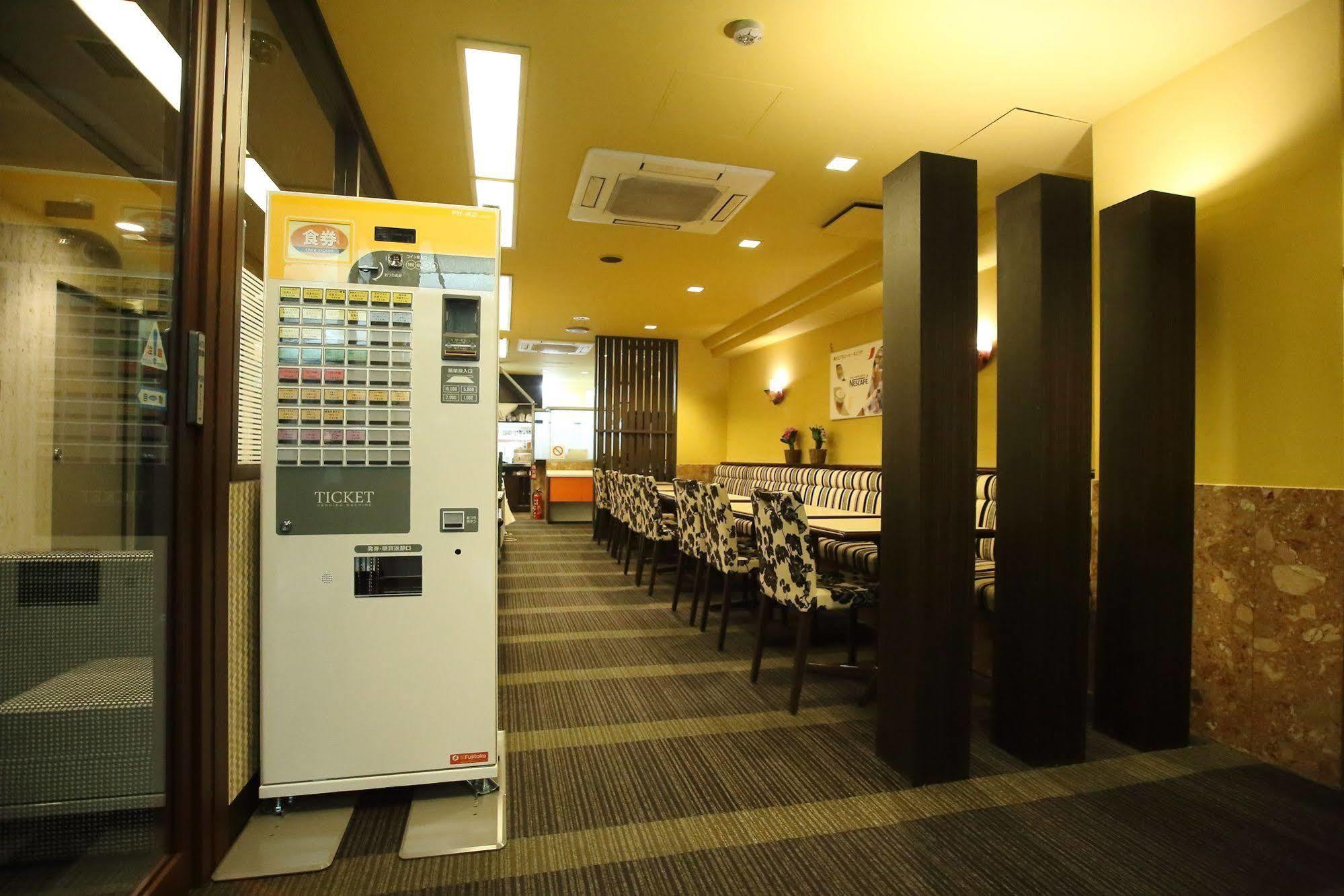 Apa Hotel Hiroshima Ekimae Exterior photo